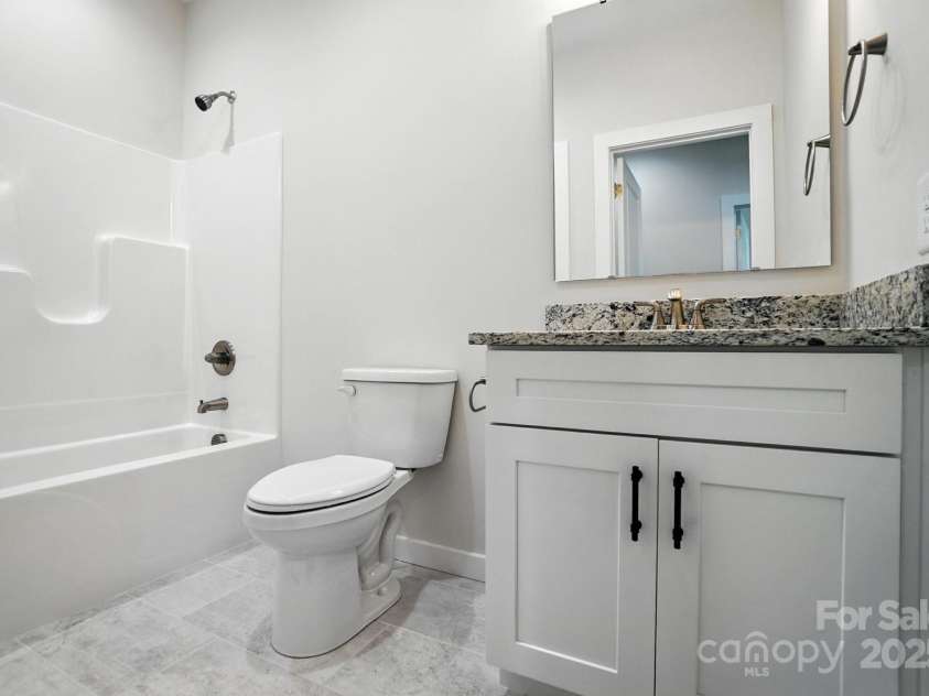 1530 29th Street, Hickory, NC 28602.  MLS# CAR4300655, YatesRealty ID 2306. 