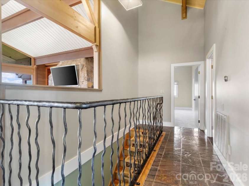 218 Slickrock Road, Burnsville, NC 28714.  MLS# CAR4377114, YatesRealty ID 23061. CUSTOM RAILING