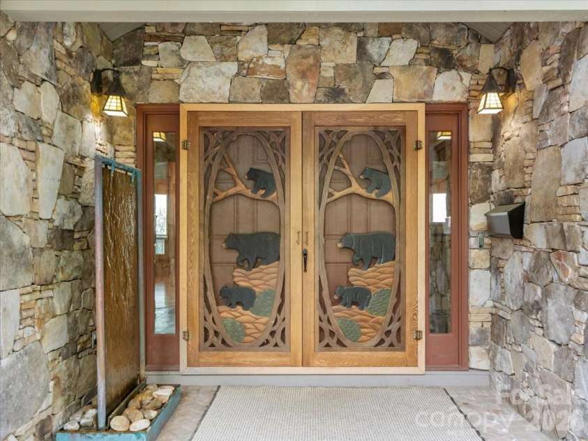 218 Slickrock Road, Burnsville, NC 28714.  MLS# CAR4377114, YatesRealty ID 23061. FRENCH DOORS