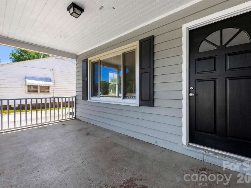 741 Cherry Road, Rock Hill, SC 29732.  MLS# CAR4383368, YatesRealty ID 23062. 