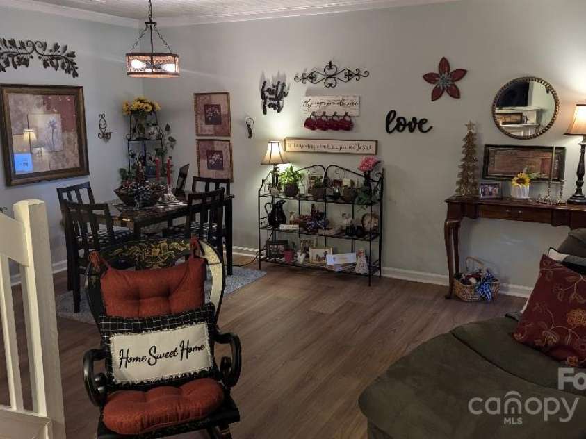 311 Wilkes Place Drive, Fort Mill, SC 29715.  MLS# CAR4276333, YatesRealty ID 23064. 
