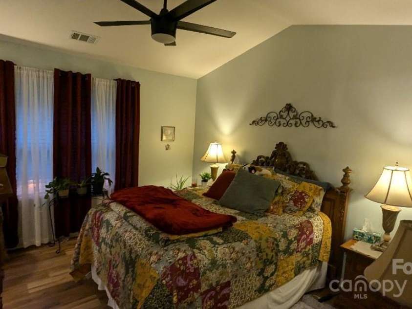 311 Wilkes Place Drive, Fort Mill, SC 29715.  MLS# CAR4276333, YatesRealty ID 23064. 