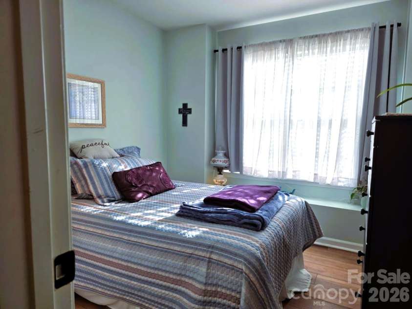 311 Wilkes Place Drive, Fort Mill, SC 29715.  MLS# CAR4276333, YatesRealty ID 23064. 