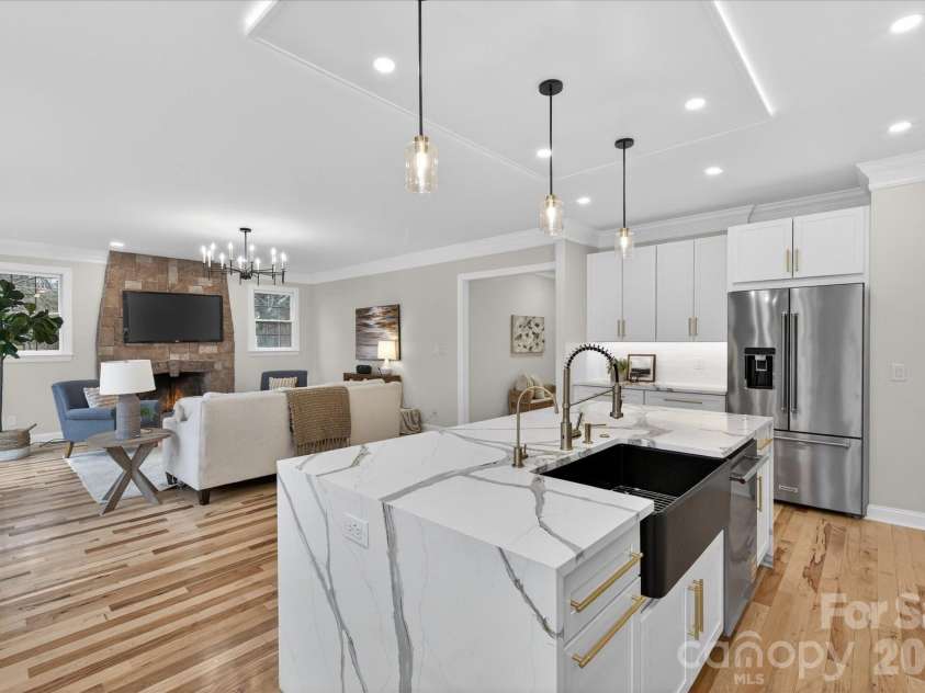 9200 Rock Water Court, Waxhaw, NC 28173.  MLS# CAR4352369, YatesRealty ID 23064. 