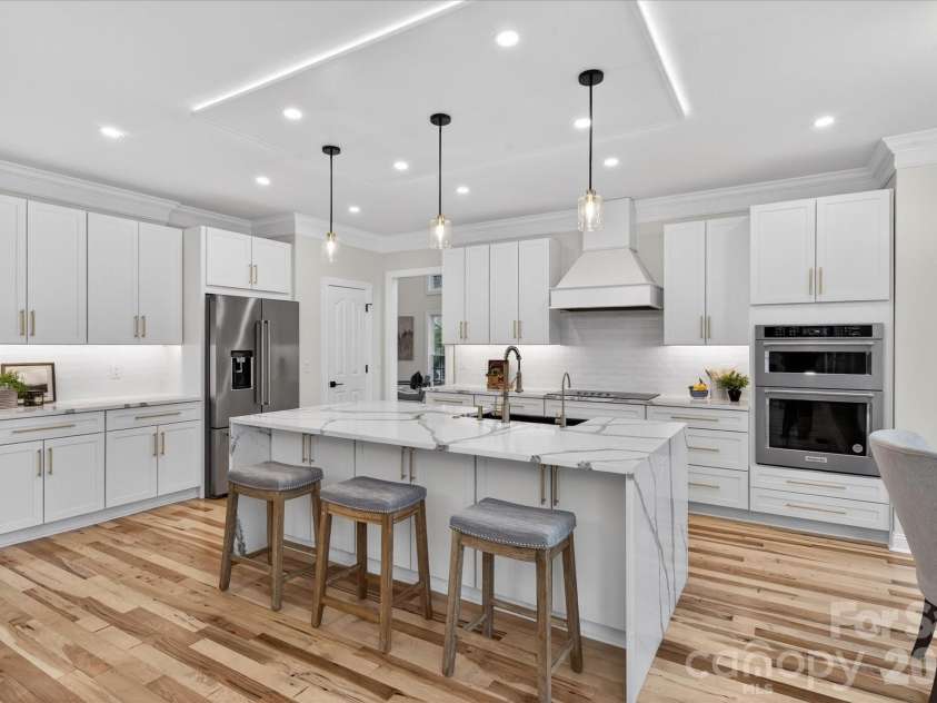9200 Rock Water Court, Waxhaw, NC 28173.  MLS# CAR4352369, YatesRealty ID 23064. 