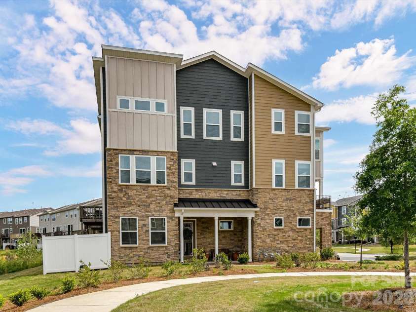 2744 Ensemble Court, Charlotte, NC 28262.  MLS# CAR4362848, YatesRealty ID 23067. 