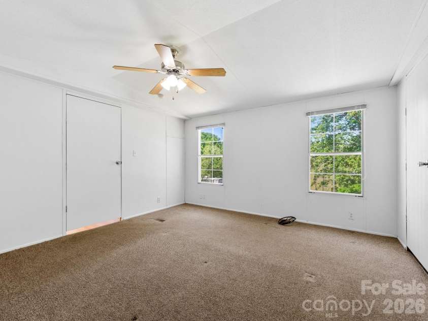 111 Otter Ridge Drive, Leicester, NC 28748.  MLS# CAR4378158, YatesRealty ID 23068. Primary Bedrom