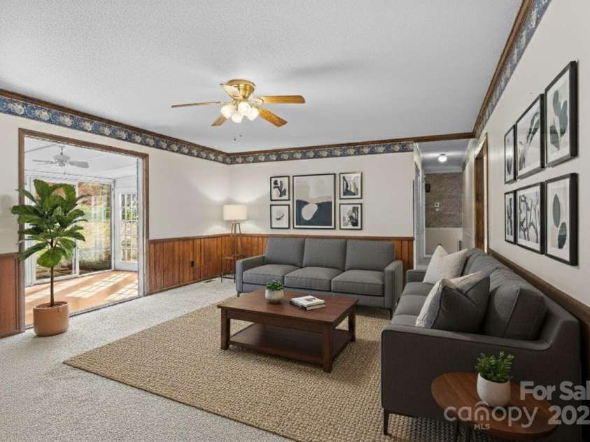 2020 Dawnshire Drive, Gastonia, NC 28054.  MLS# CAR4270275, YatesRealty ID 23068. 