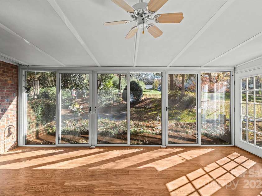 2020 Dawnshire Drive, Gastonia, NC 28054.  MLS# CAR4270275, YatesRealty ID 23068. 