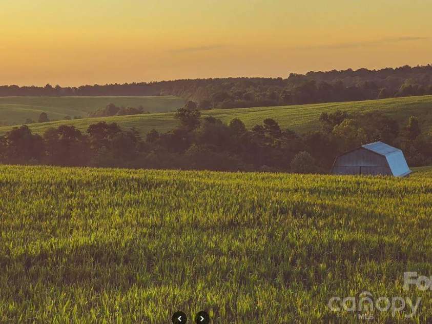 2312 Magnolia Place, Morganton, NC 28655.  MLS# CAR4336735, YatesRealty ID 2307. 