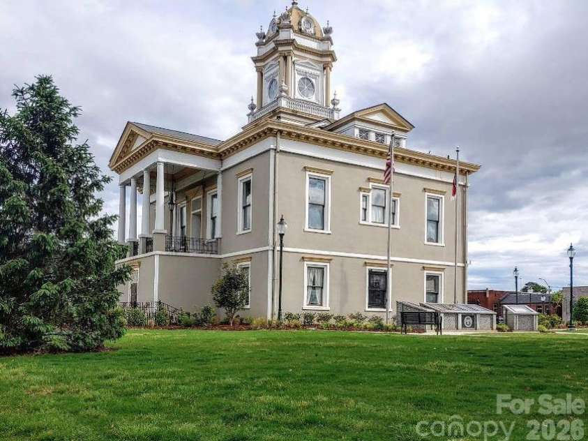 2312 Magnolia Place, Morganton, NC 28655.  MLS# CAR4336735, YatesRealty ID 2307. 