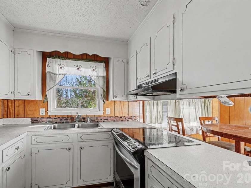 4650 Windy Road, Concord, NC 28027.  MLS# CAR4347275, YatesRealty ID 2307. 