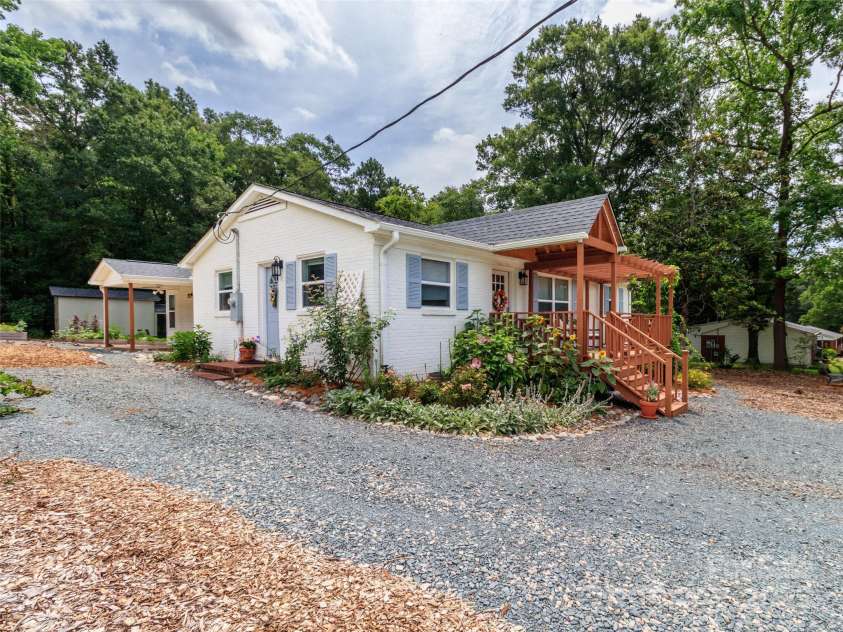 10743 Ola Drive, Indian Land, SC 29707.  MLS# CAR4259123, YatesRealty ID 23070. 