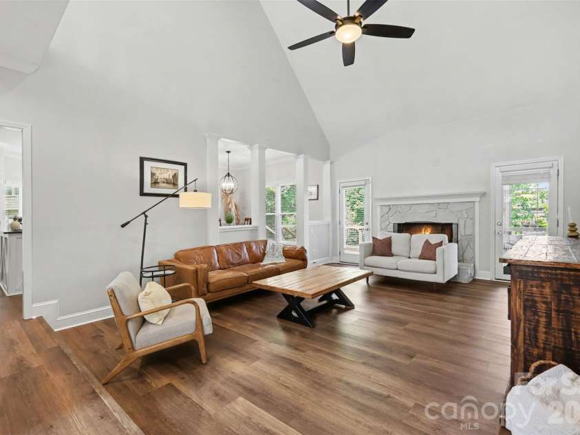 517 Cranborne Chase None, Fort Mill, SC 29708.  MLS# CAR4371084, YatesRealty ID 23070. 