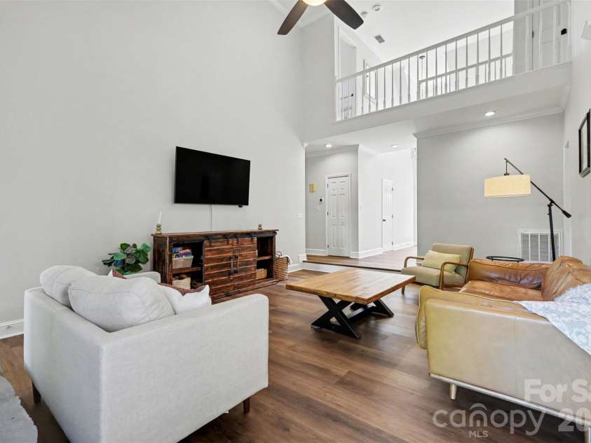 517 Cranborne Chase None, Fort Mill, SC 29708.  MLS# CAR4371084, YatesRealty ID 23070. 