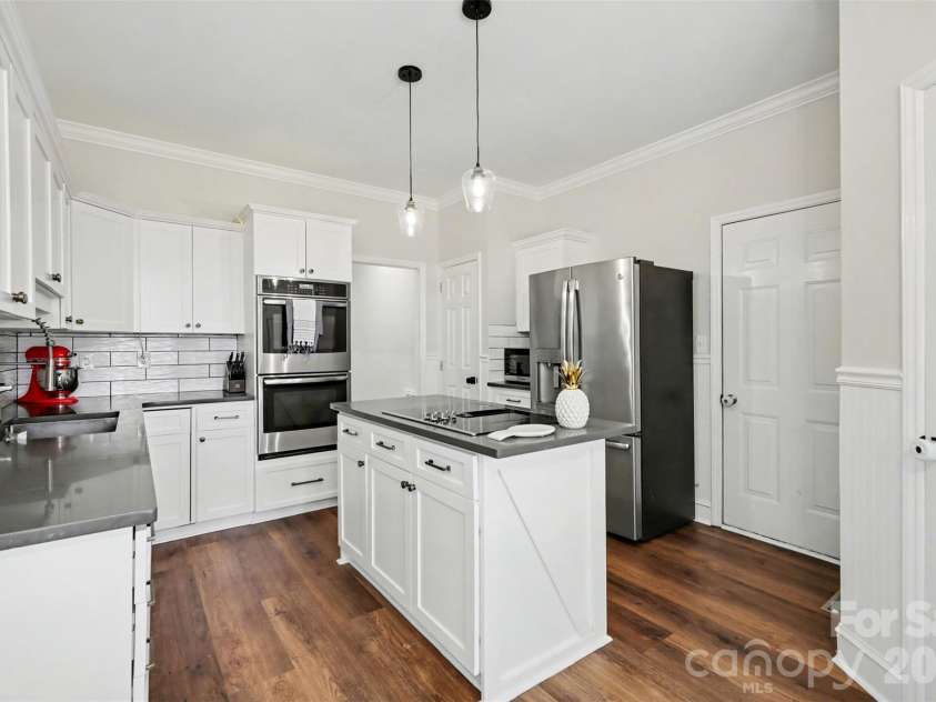 517 Cranborne Chase None, Fort Mill, SC 29708.  MLS# CAR4371084, YatesRealty ID 23070. 