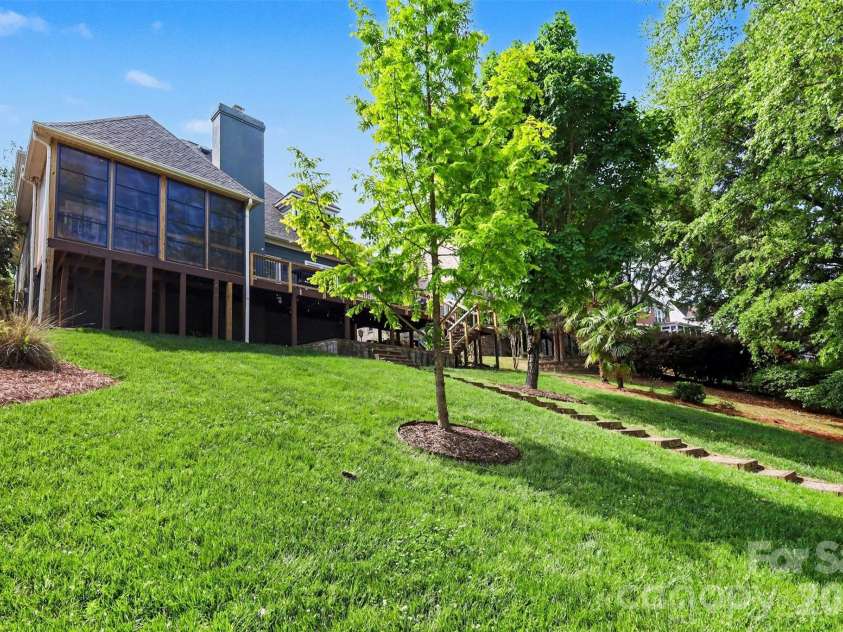 517 Cranborne Chase None, Fort Mill, SC 29708.  MLS# CAR4371084, YatesRealty ID 23070. 