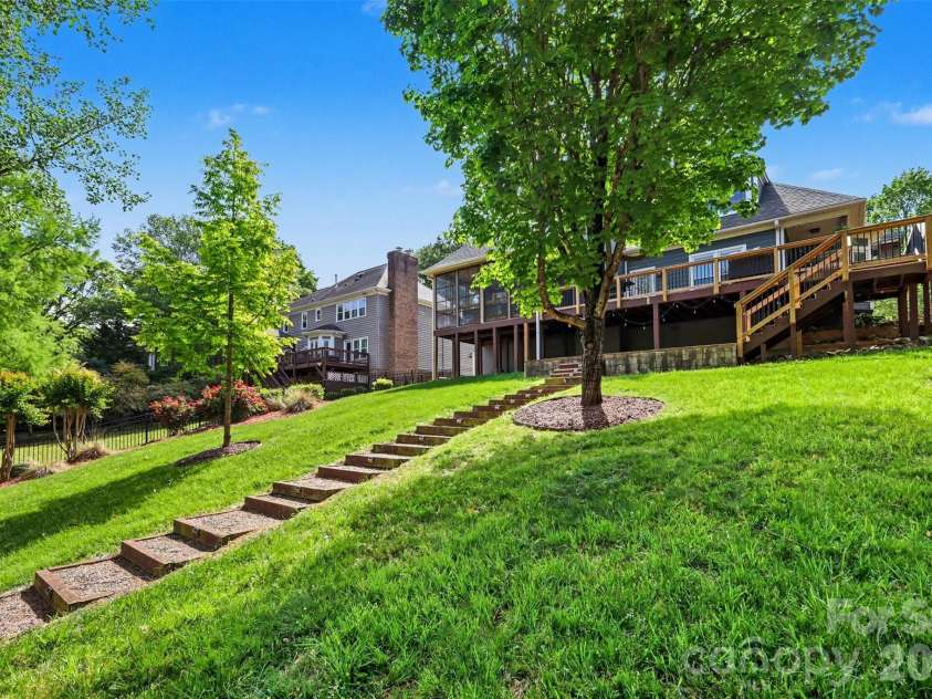 517 Cranborne Chase None, Fort Mill, SC 29708.  MLS# CAR4371084, YatesRealty ID 23070. 