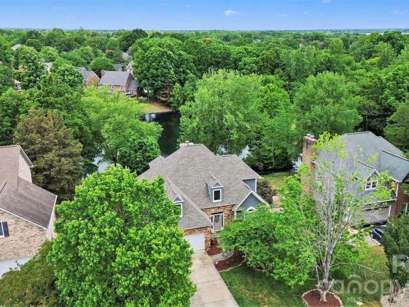 517 Cranborne Chase None, Fort Mill, SC 29708.  MLS# CAR4371084, YatesRealty ID 23070. 