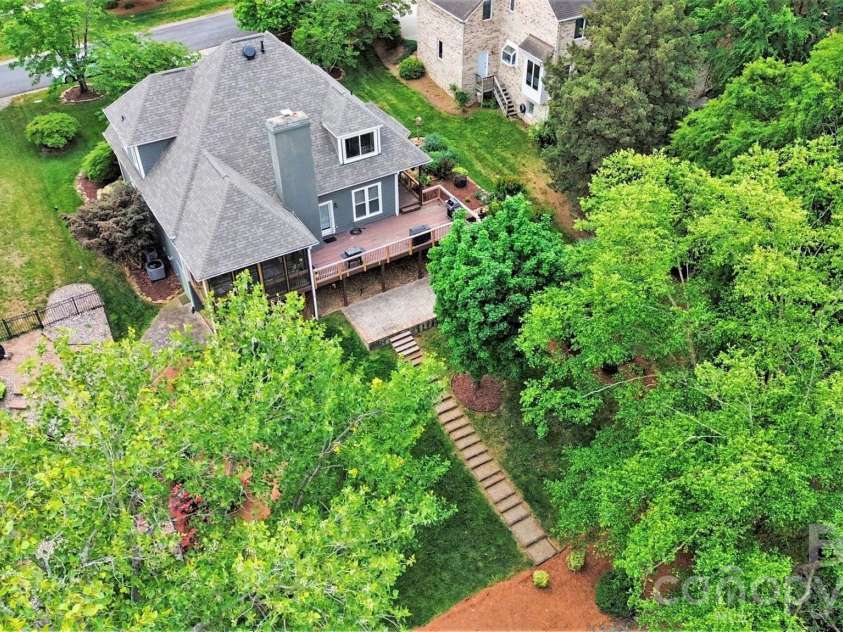 517 Cranborne Chase None, Fort Mill, SC 29708.  MLS# CAR4371084, YatesRealty ID 23070. 