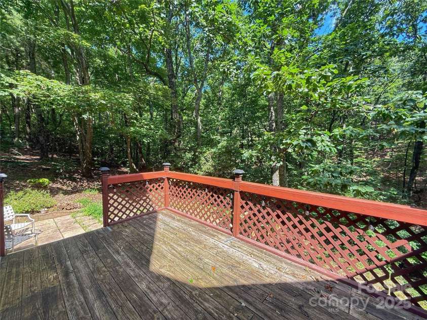 5685 Pine Ridge Drive, Connelly Springs, NC 28612.  MLS# CAR4274789, YatesRealty ID 23072. 