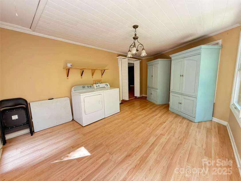 5685 Pine Ridge Drive, Connelly Springs, NC 28612.  MLS# CAR4274789, YatesRealty ID 23072. 