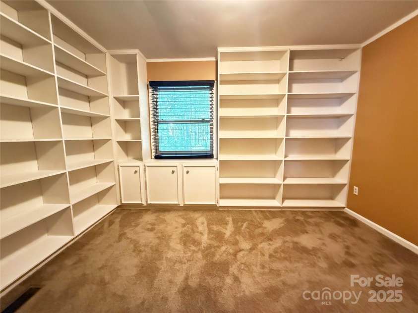 5685 Pine Ridge Drive, Connelly Springs, NC 28612.  MLS# CAR4274789, YatesRealty ID 23072. 