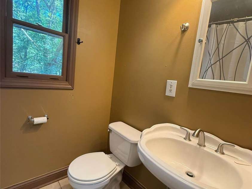 5685 Pine Ridge Drive, Connelly Springs, NC 28612.  MLS# CAR4274789, YatesRealty ID 23072. 