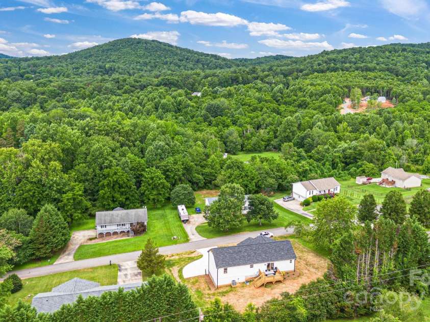 2205 Olde West Road, Hudson, NC 28638.  MLS# CAR4273912, YatesRealty ID 23073. 