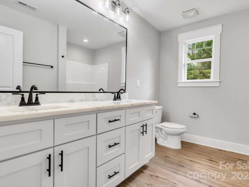 2205 Olde West Road, Hudson, NC 28638.  MLS# CAR4273912, YatesRealty ID 23073. 
