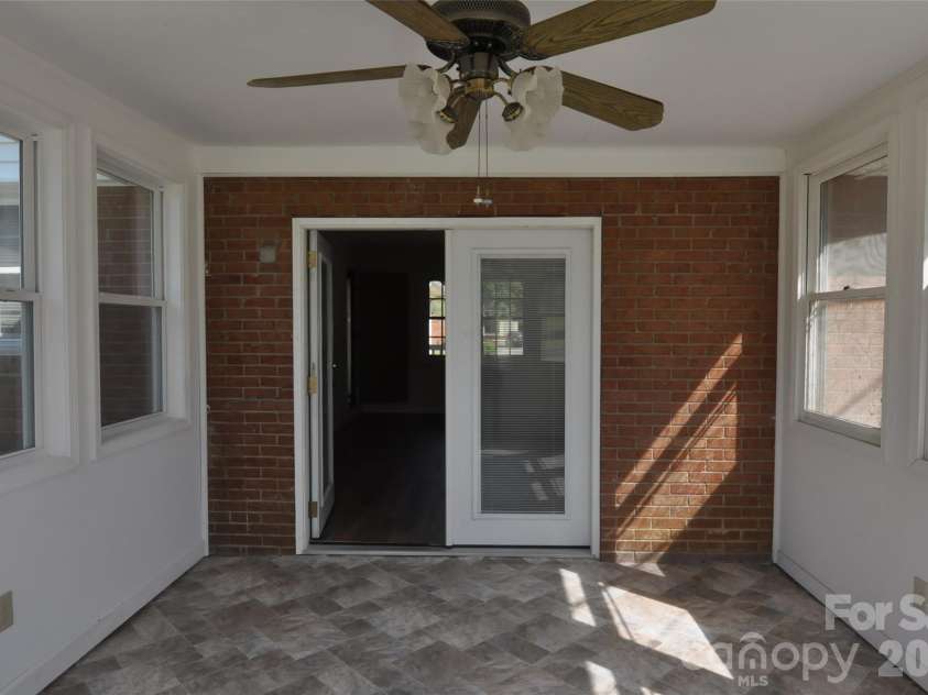 558 Sunrise Boulevard, Chester, SC 29706.  MLS# CAR4377345, YatesRealty ID 23075. 