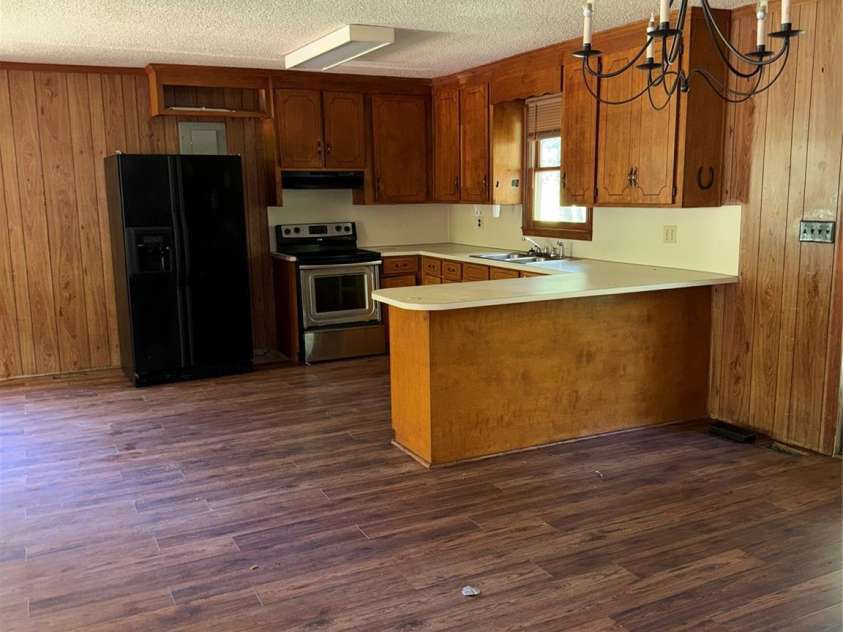 5881 Robinhood Road, Fort Lawn, SC 29714.  MLS# CAR4271232, YatesRealty ID 23075. 