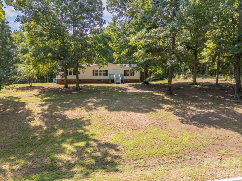188 Hames Ridge Road, Mooresboro, NC 28114.  MLS# CAR4412518, YatesRealty ID 23077. 