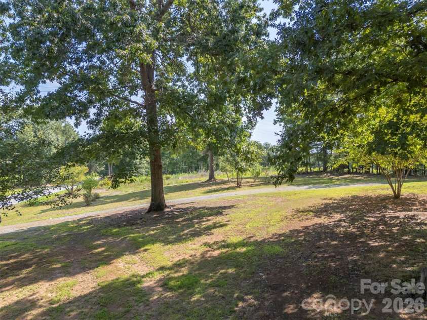 188 Hames Ridge Road, Mooresboro, NC 28114.  MLS# CAR4412518, YatesRealty ID 23077. 