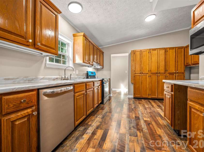 188 Hames Ridge Road, Mooresboro, NC 28114.  MLS# CAR4412518, YatesRealty ID 23077. 