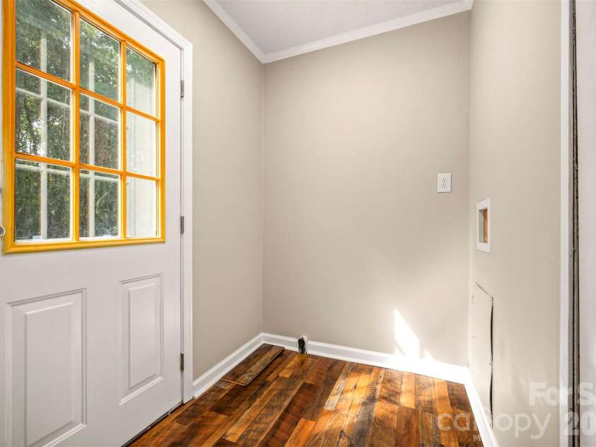 188 Hames Ridge Road, Mooresboro, NC 28114.  MLS# CAR4412518, YatesRealty ID 23077. 