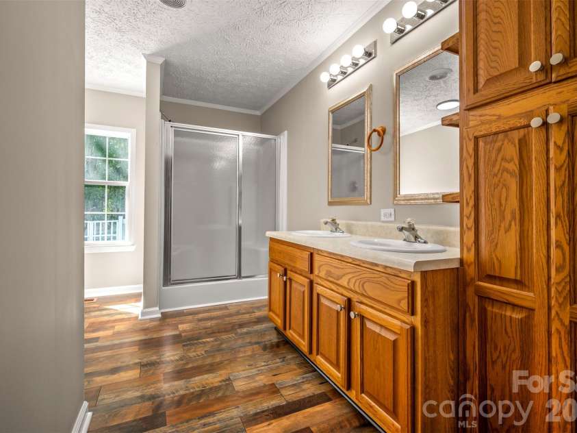 188 Hames Ridge Road, Mooresboro, NC 28114.  MLS# CAR4412518, YatesRealty ID 23077. 