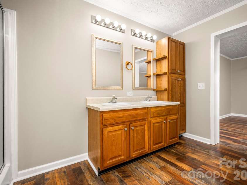 188 Hames Ridge Road, Mooresboro, NC 28114.  MLS# CAR4412518, YatesRealty ID 23077. 