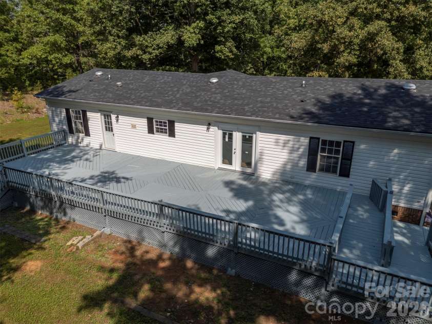 188 Hames Ridge Road, Mooresboro, NC 28114.  MLS# CAR4412518, YatesRealty ID 23077. 