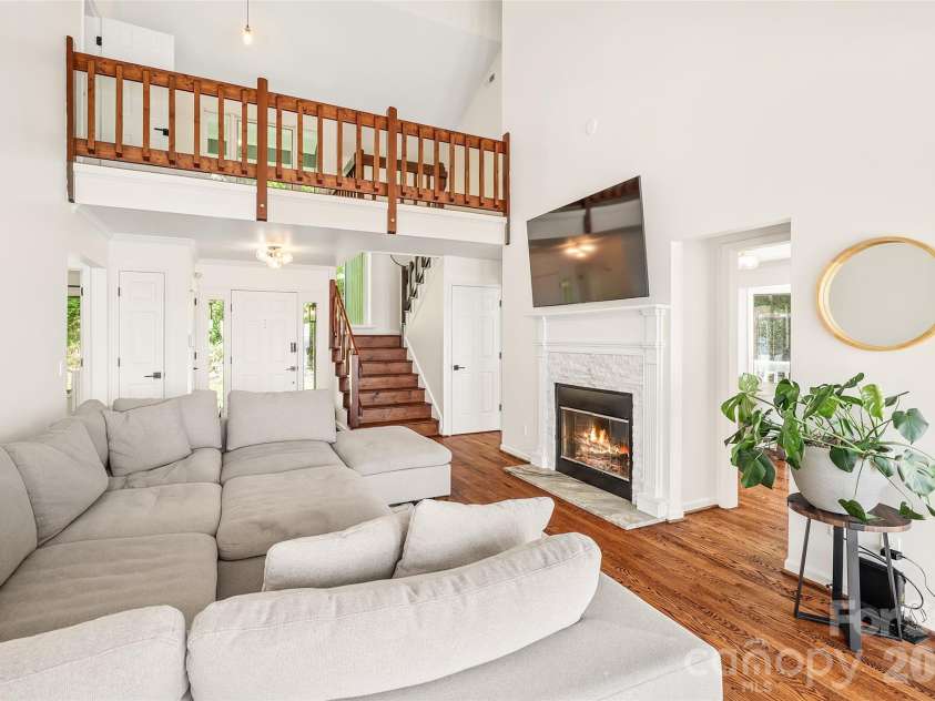 58 Poplar Drive, Mills River, NC 28759.  MLS# CAR4380371, YatesRealty ID 23078. 