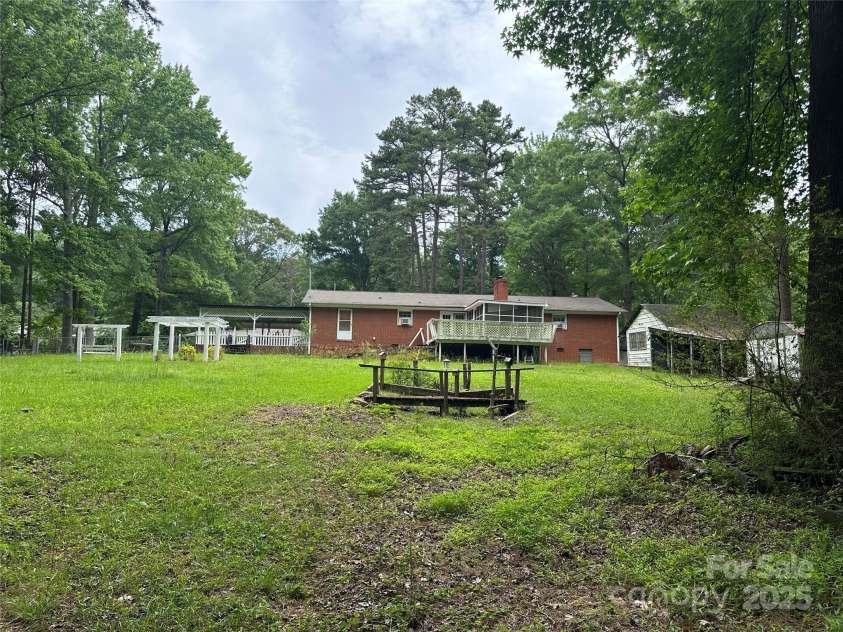 8524 Anette Avenue, Mint Hill, NC 28227.  MLS# CAR4258725, YatesRealty ID 23078. 