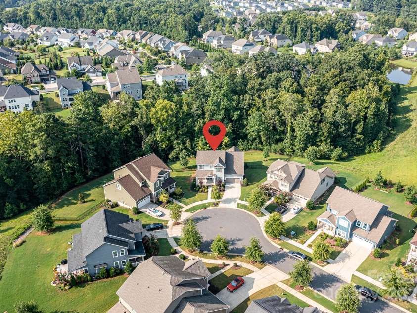 11718 Preservation Lane, Charlotte, NC 28278.  MLS# CAR4259899, YatesRealty ID 23079. 