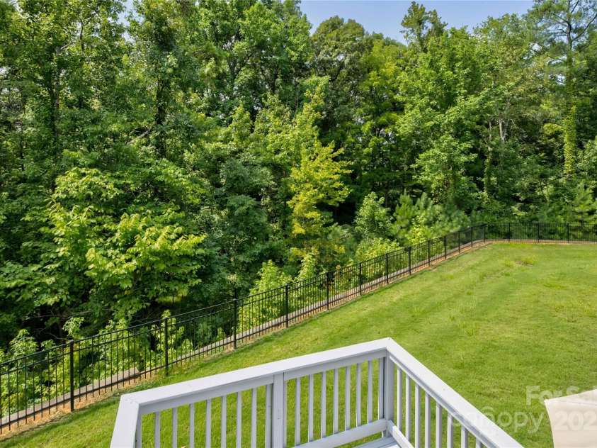 11718 Preservation Lane, Charlotte, NC 28278.  MLS# CAR4259899, YatesRealty ID 23079. 