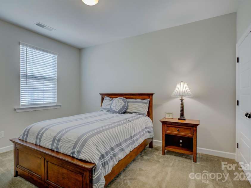11718 Preservation Lane, Charlotte, NC 28278.  MLS# CAR4259899, YatesRealty ID 23079. 
