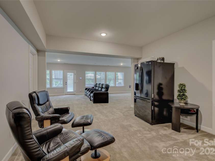 11718 Preservation Lane, Charlotte, NC 28278.  MLS# CAR4259899, YatesRealty ID 23079. 