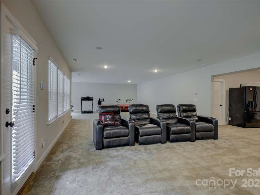 11718 Preservation Lane, Charlotte, NC 28278.  MLS# CAR4259899, YatesRealty ID 23079. 