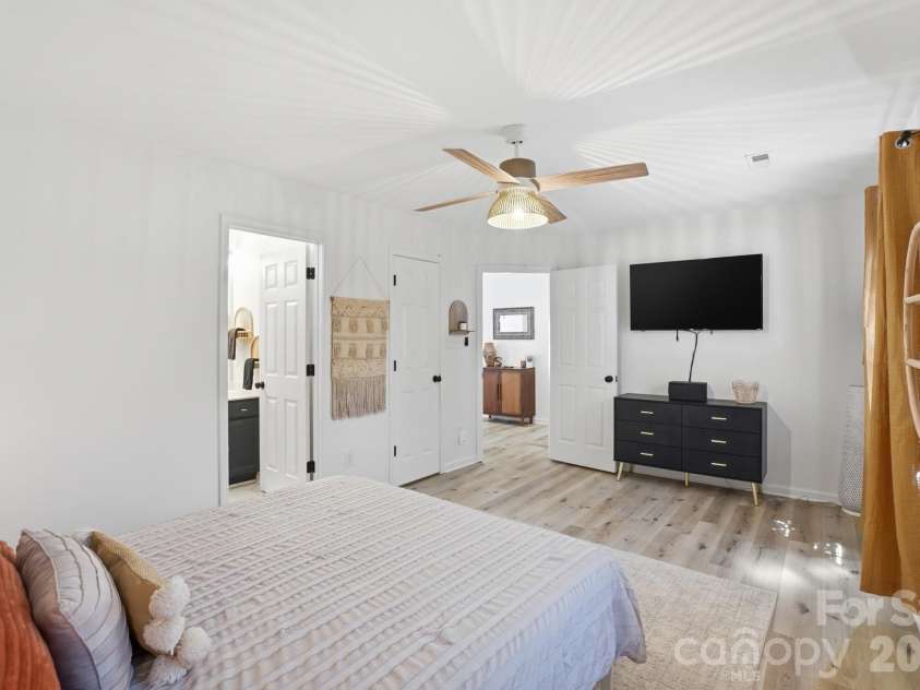3307 Southern Ginger Drive, Indian Trail, NC 28079.  MLS# CAR4365764, YatesRealty ID 23079. 
