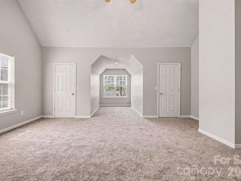 11121 Nolet Court, Charlotte, NC 28215.  MLS# CAR4373530, YatesRealty ID 2308. 