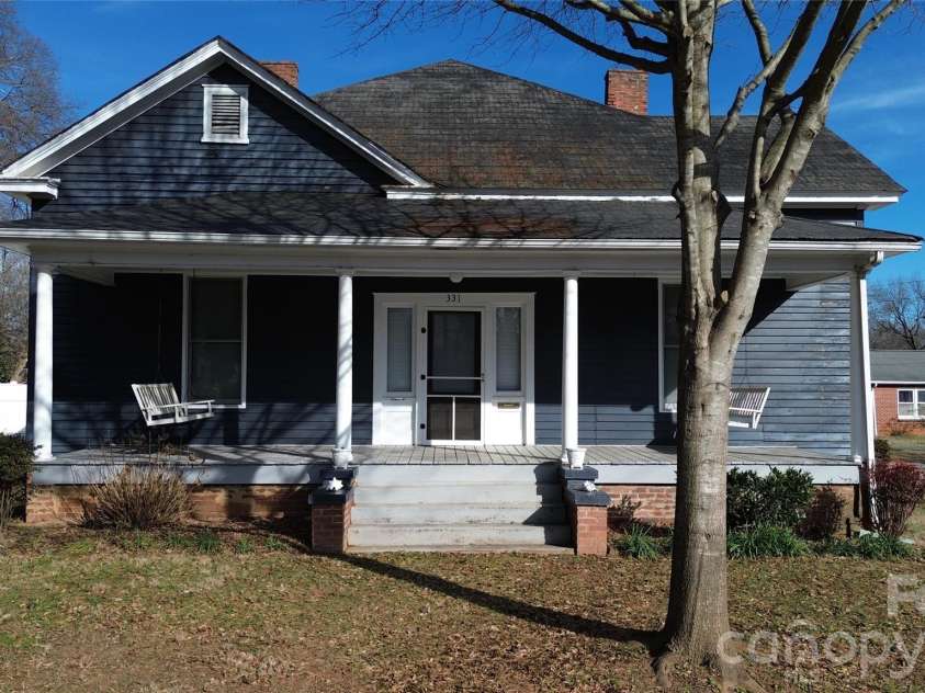 331 Laurel Street, Lincolnton, NC 28092.  MLS# CAR4326390, YatesRealty ID 2308. 