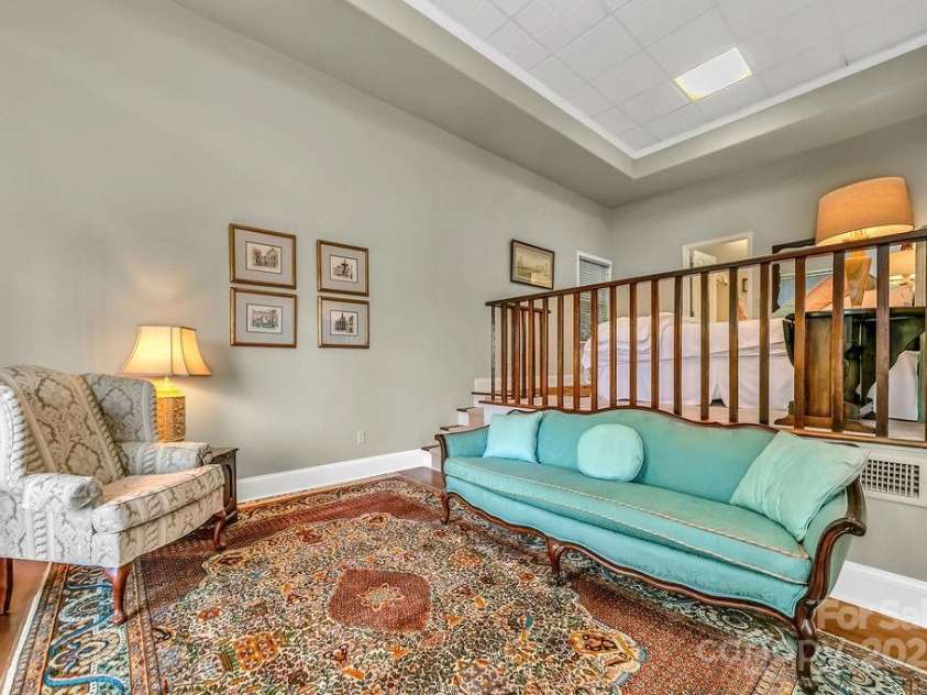 499 Unvdatlvi Court, Brevard, NC 28712.  MLS# CAR4234754, YatesRealty ID 2308. Den